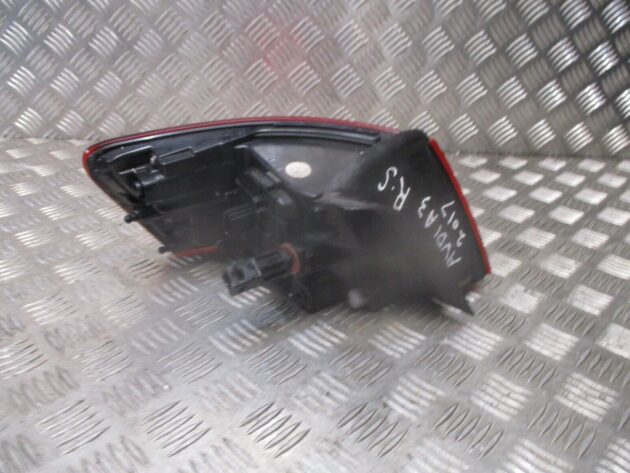 2017 GENUINE AUDI A3 8V 3DOOR REAR RIGHT DRIVER SIDE TAILLIGHT LAMP 8V3945070 - Image 4