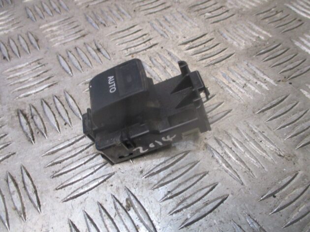 2014 GENUINE TOYOTA PRIUS HYBRID FRONT LEFT PASSENGER SIDE WINDOW SWITCH 192801 - Image 3