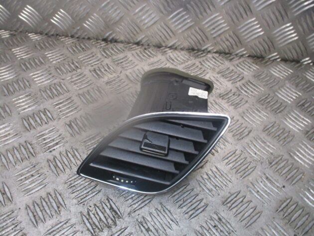 2013 GENUINE SEAT LEON FRONT LEFT PASSENGER SIDE DASHBOARD AIRVENT 5F2820901 - Image 2