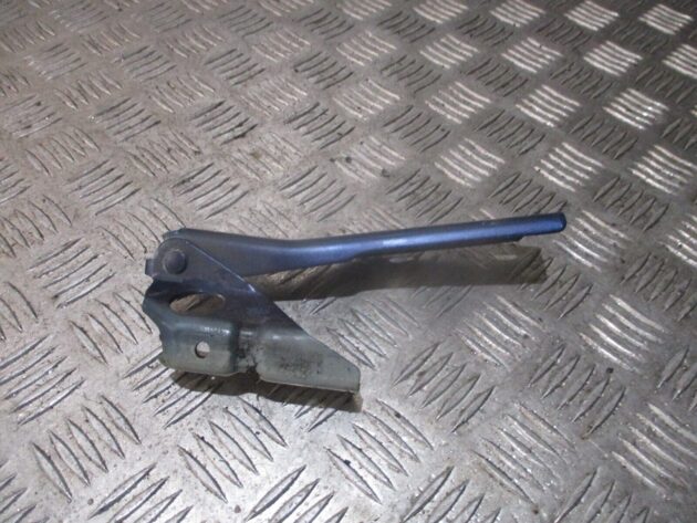 2012 GENUINE AUDI A3 8P RIGHT DRIVER SIDE BONNET HINGE 8P0823302B - Image 2