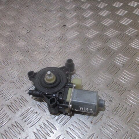 2014 GENUINE VW GOLF MK7 FRONT RIGHT DRIVER SIDE WINDOW MOTOR 5Q0959802B