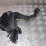 2012 GENUINE AUDI A3 8P CLUTCH PEDAL ASSEMBLY 1K2721059DL