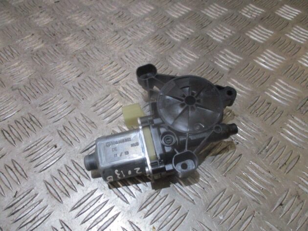 2013 GENUINE AUDI A3 8V FRONT RIGHT DRIVER WINDOW MOTOR 5Q0959802