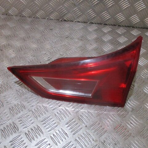 2016 TOYOTA AURIS ESTATE HYBRID REAR RIGHT DRIVER SIDE TAILLIGHT LAMP 05180238