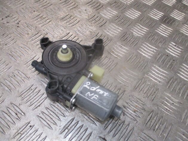 2017 GENUINE AUDI A3 8V FRONT LEFT PASSENGER SIDE WINDOW MOTOR 5Q0959802B - Image 3