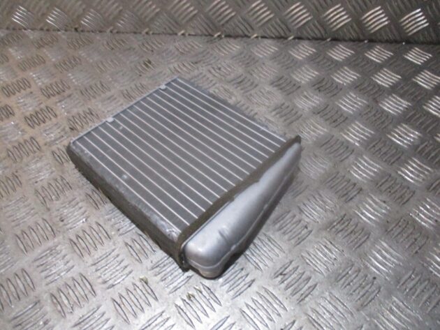 2012 GENUINE AUDI A3 8P HEATER MATRIX ELEMENT - Image 2