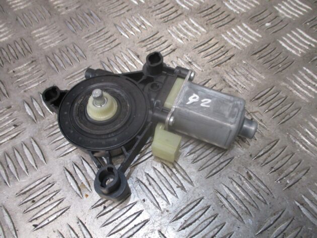 2016 GENUINE AUDI A3 8V SALOON FRONT RIGHT DRIVER SIDE WINDOW MOTOR 5Q0959801B