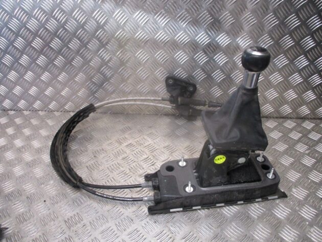 2016 GENUINE AUDI A3 8V SALOON 6 SPEED GEAR LINKAGE 5Q0711049AQ