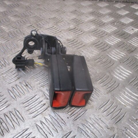 2016 AUDI A3 8V SALOON REAR CENTRE TWIN DOUBLE SEAT BELT BUCKLE 8V0857739 OEM