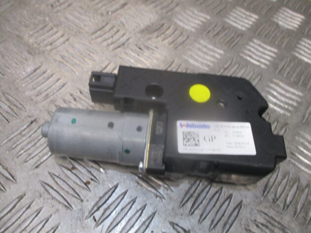 2018 GENUINE VW TOURAN REAR SUNROOF MOTOR 5TA877795