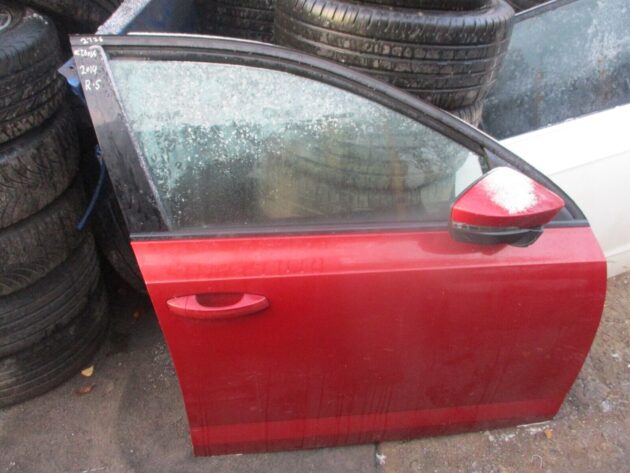 2014 GENUINE SKODA OCTAVIA FRONT RIGHT DRIVER SIDE BARE SHELL DOOR OSF - Image 3