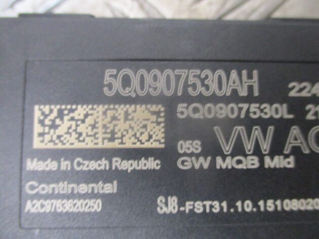 2016 GENUINE AUDI A3 8V GATEWAY CONTROL MODULE ECU 5Q0907530AH - Image 2