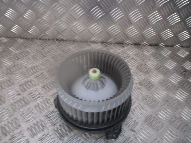2014 GENUINE TOYOTA AURIS 1.8 HYBRID HEATER BLOWER MOTOR FAN - Image 2