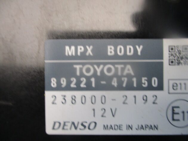 2010 GENUINE TOYOTA PRIUS 1.8 VVTI HYBRID BODY CONTROL MODULE 89221-47150 - Image 2