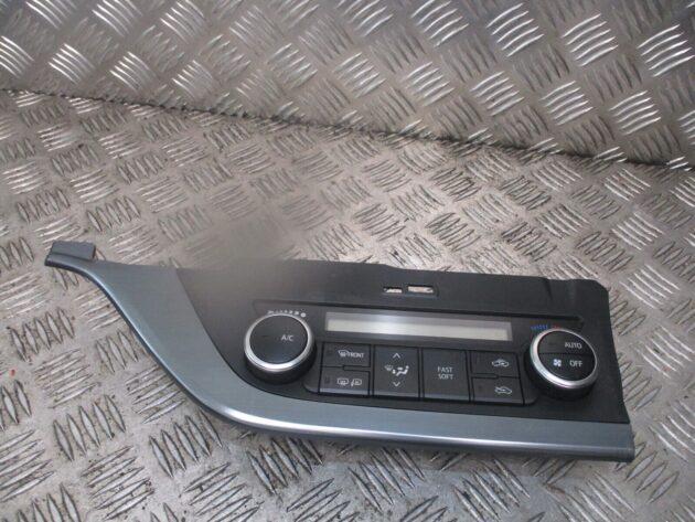 2014 GENUINE TOYOTA AURIS 1.8 HYBRID CLIMATE CONTROL SWITCH PANEL 75F542 - Image 2
