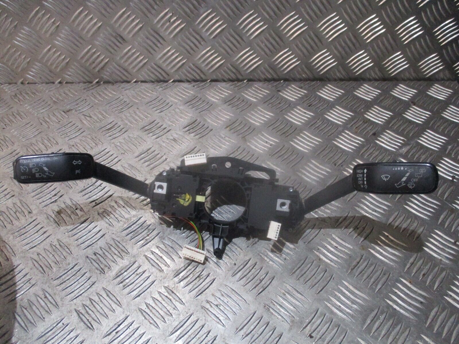 2015 GENUINE SEAT LEON INDICATER WIPER STALKS 5Q0953507GD 5Q0953513R