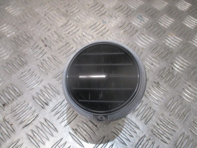 2012 GENUINE AUDI A3 8P FRONT DASHBOARD AIRVENT 8P0820901A