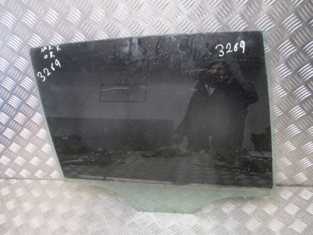 2016 GENUINE VW GOLF MK7 REAR RIGHT DRIVER SIDE DOOR WINDOW GLASS 5G6845026 - Image 2