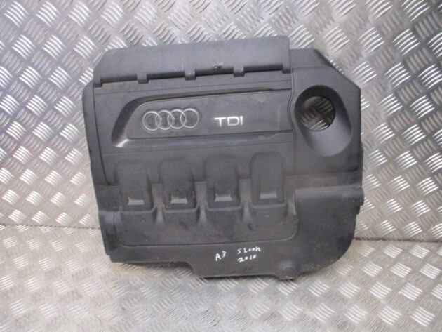 2016 GENUINE AUDI A3 8V SALOON ENGINE TOP PLASTIC COVER 04L103925R
