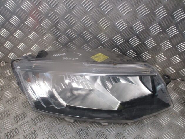 2016 GENUINE SKODA OCTAVIA FRONT RIGHT DRIVER SIDE HEADLIGHT LAMP 5E2941016 - Image 2