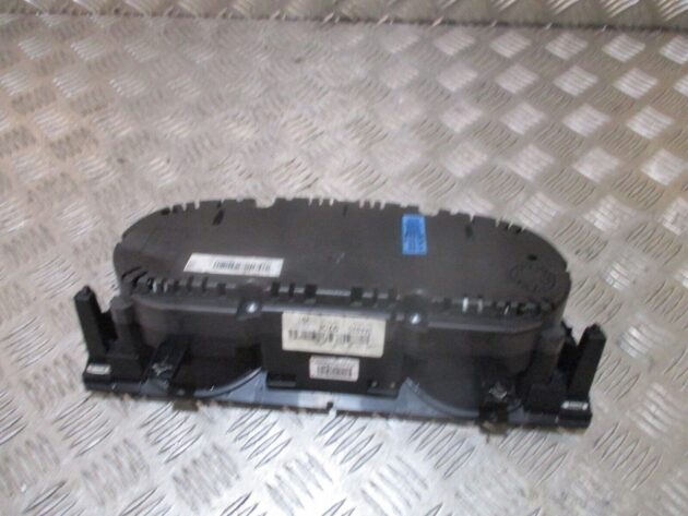2014 GENUINE VW PASSAT B7 SPEEDOMETER INSTRUMENT CLUSTER CLOCK 3AA920970E - Image 3