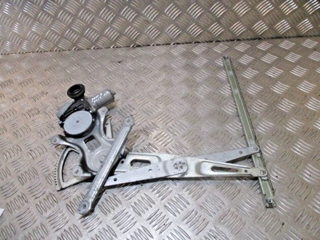 2014 GENUINE TOYOTA PRIUS REAR RIGHT DRIVER SIDE WINDOW REGULATER OSR
