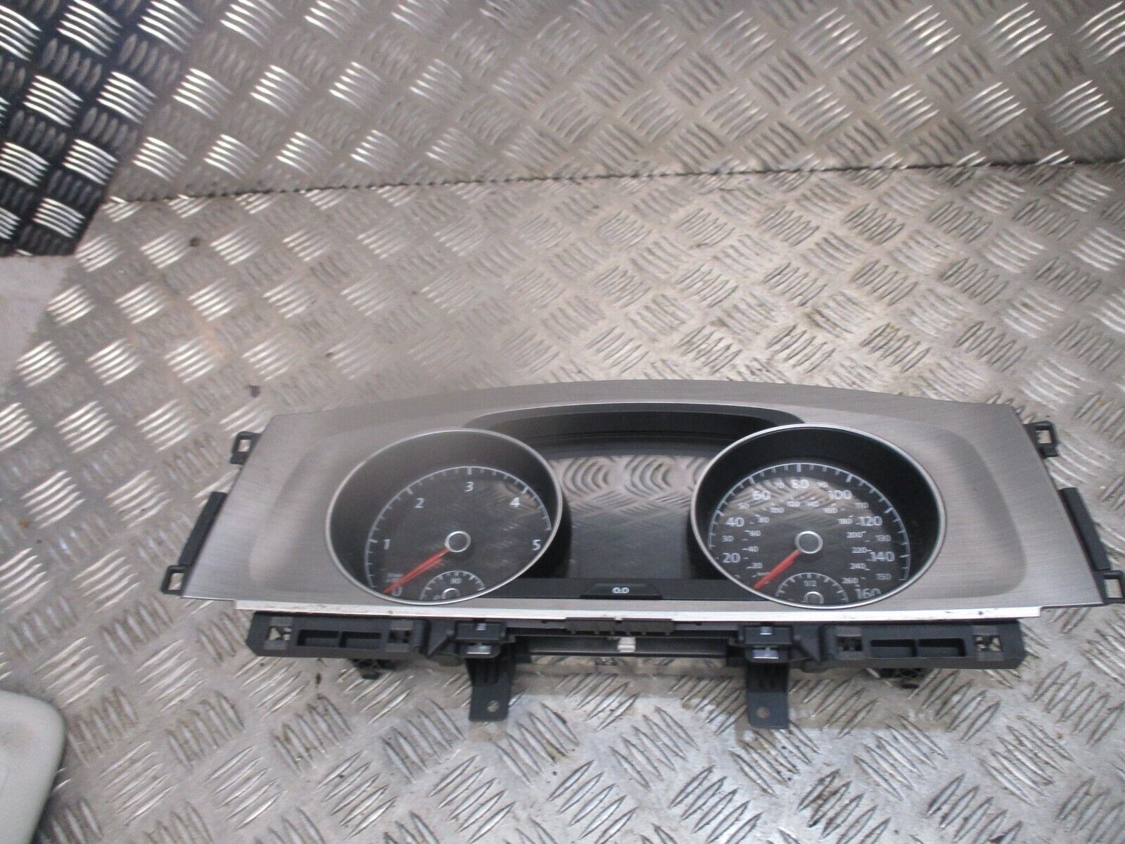 2015 GENUINE VW GOLF MK7 SPEEDOMETER INSTRUMENT CLUSTER CLOCK 5G0920961A - Image 3