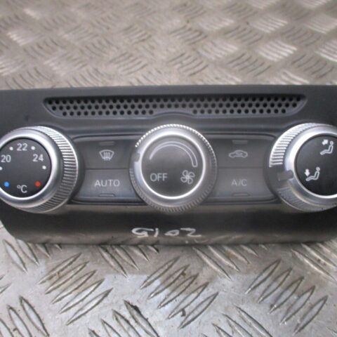 2015 GENUINE AUDI A1 AC HEATER CLIMATE CONTROL SWITCH PANEL 8XA820043