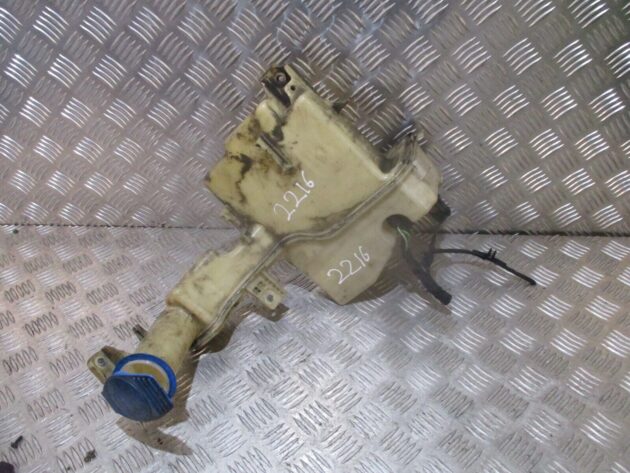 2014 GENUINE VW PASSAT B7 FRONT WINDSCREEN WASHER BOTTLE 3AA955453G - Image 2