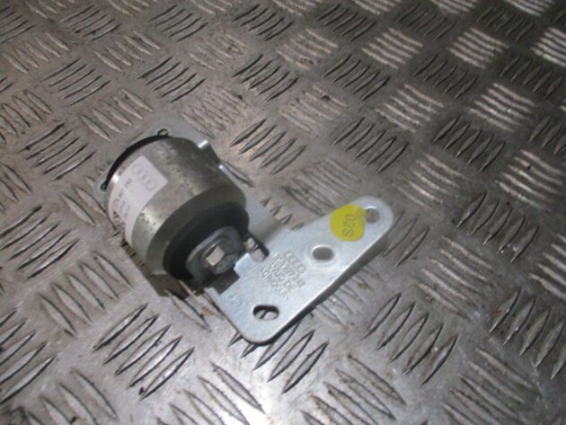2017 GENUINE AUDI Q2 HATCH BALANCE WEIGHT 81A827242 - Image 3