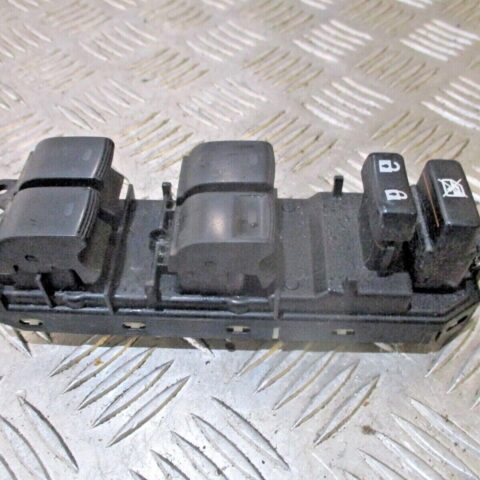2013 GENUINE LEXUS CT200 FRONT RIGHT DRIVER SIDE WINDOW SWITCH 84040-33080