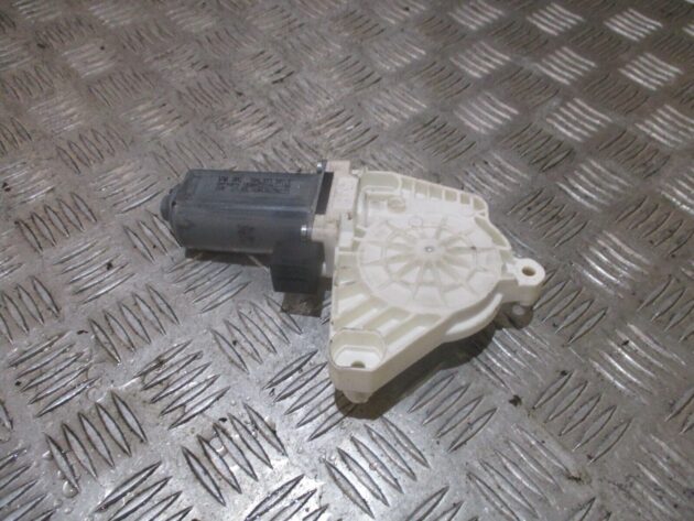 2014 GENUINE VW GOLF MK7 FRONT LEFT PASSENGER SIDE WINDOW MOTOR 5Q0959801B - Image 3