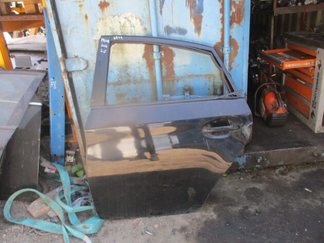 2012 GENUINE TOYOTA PRIUS REAR LEFT PASSENGER SIDE BARE SHELL DOOR - Image 3