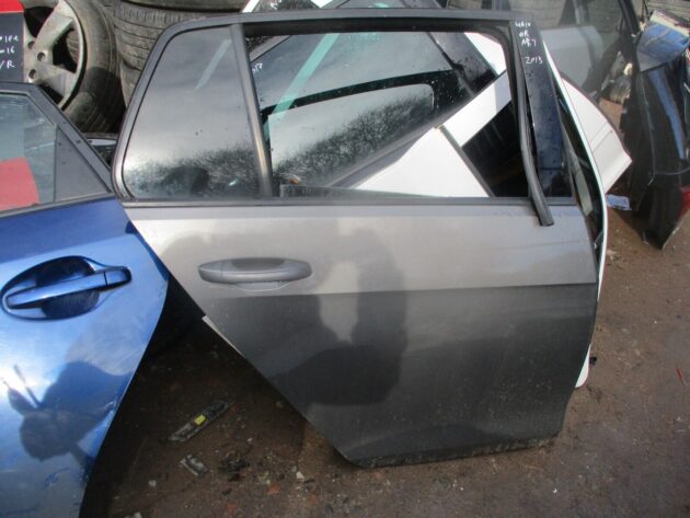 2016 GENUINE VW GOLF MK7 REAR RIGHT DRIVER SIDE BARE SHELL DOOR - Image 2