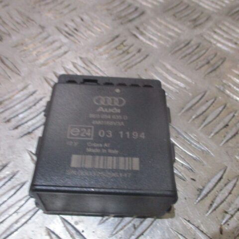 2014 GENUINE  AUDI A3 8V PDC PARKING SENSOR ECU CONTROL MODULE 8E0054635D
