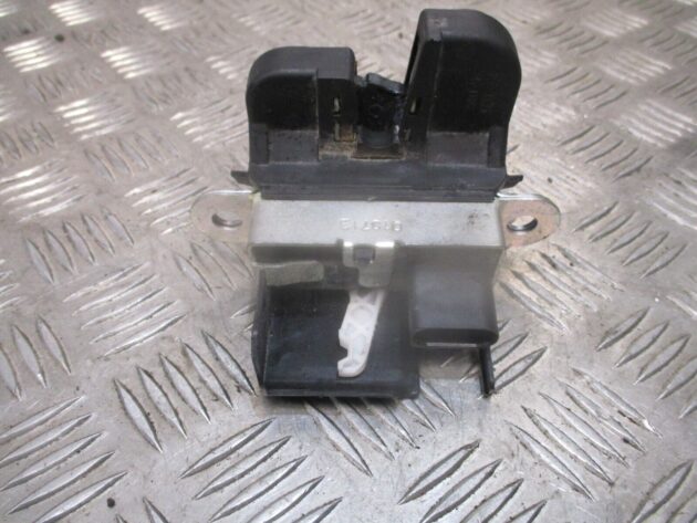 2015 GENUINE VW GOLF MK7 REAR TAILGATE BOOT LOCK MECHANISM 5G6827505 - Image 3