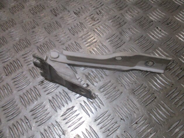 2015 GENIUNE VW POLO 6R FRONT LEFT PASSENGER SIDE BONNET HINGE 6R0823301A - Image 2