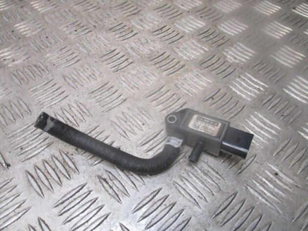 2013 GENUINE VW SEAT SKODA AUDI DPF DIFFERENTAL PRESSURE SENSOR 03L906051B - Image 3