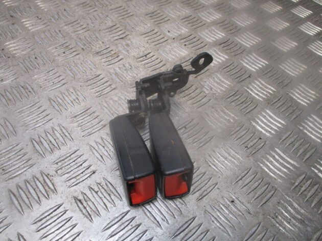 2013 GENUINE VW GOLF MK7 REAR LEFT TWIN SEAT BELT BUCKLE 8V0857739A