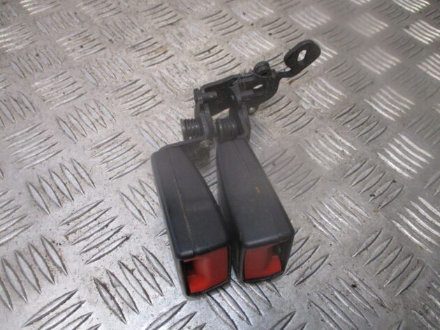 2013 GENUINE VW GOLF MK7 REAR LEFT TWIN SEAT BELT BUCKLE 8V0857739A - Image 2