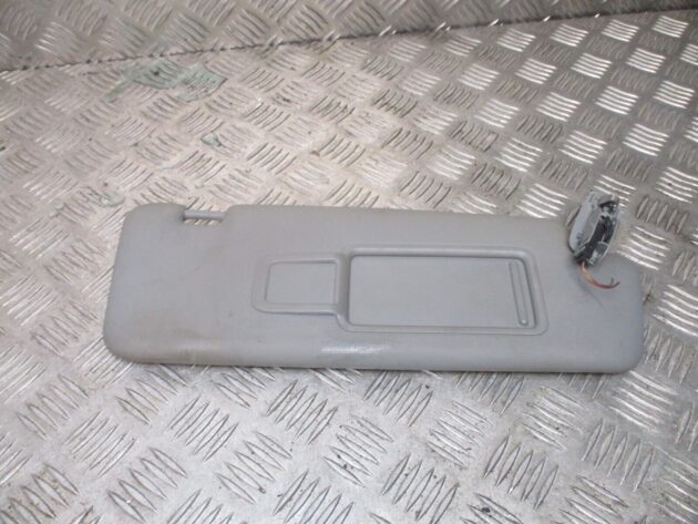 2018 GENUINE AUDI A3 8V FRONT RIGHT DRIVER SIDE SUNVISOR 8V0857552