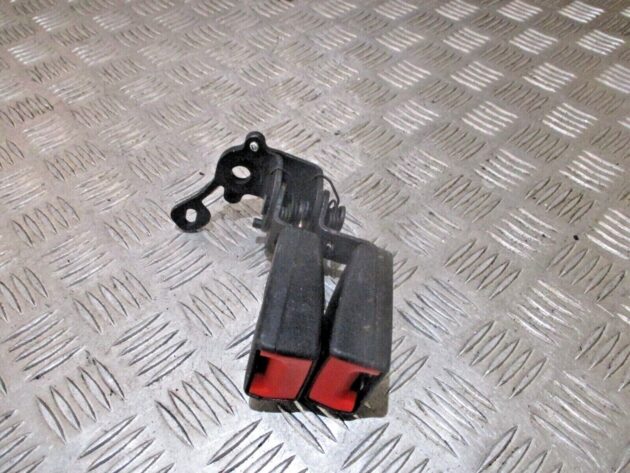 2015 GENUINE AUDI A3 8V REAR CENTRE TWIN SEAT BELT BUCKLE 8V0857739A