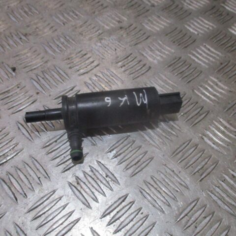 2015 GENUINE VW AUDI SEAT SKODA HEADLAMP WASHER JET 3B7955681
