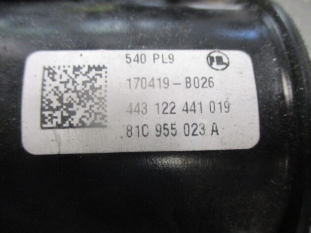 2019 GENUINE AUDI Q2 FRONT WINDSCREEN WIPER MOTOR 81C955023A - Image 2