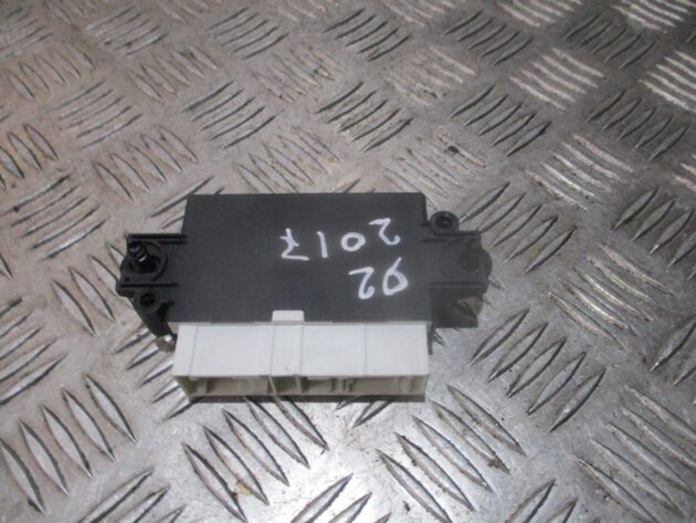 2019 GENUINE AUDI Q2 PARKING DISTANCE CONTROL MODULE 5QA919294A - Image 3