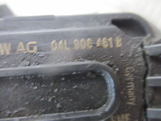 2019 GENUINE AUDI Q2 1.6TDI MASS AIR FLOW SENSOR 04L906461B - Image 2