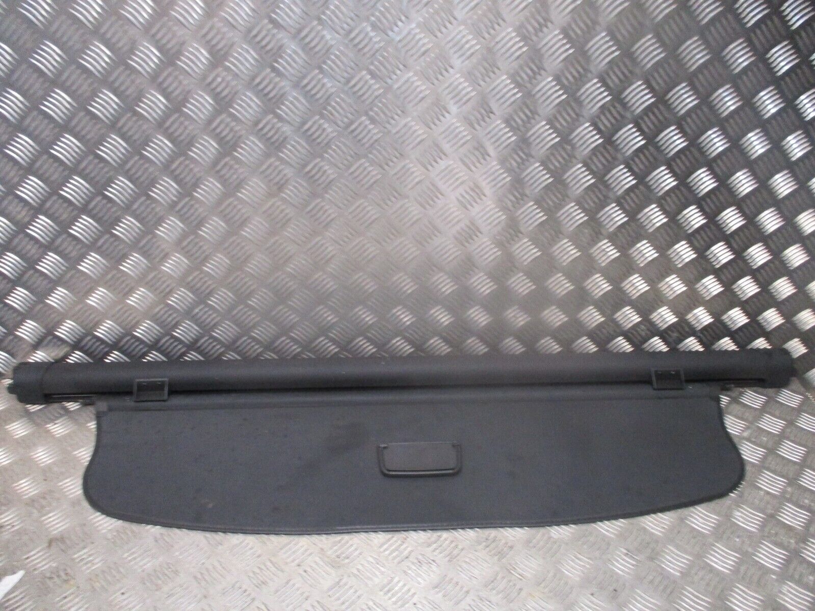 2015 GENUINE AUDI A4 ESTATE REAR PARCEL SHELF LUGGAGE LOAD BOOT COVER 8K9863553A - Image 3