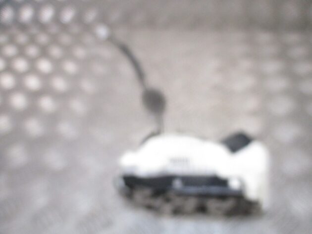 2014 GENUINE SEAT LEON FRONT LEFT PASSENGER SIDE DOOR LOCK MECHANISM 5K2837015D - Image 3