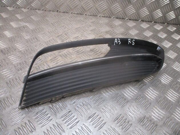 2014 GENUINE AUDI A3 8V FRONT RIGHT DRIVER SIDE LOWER BUMPER GRILL 8V3807682A
