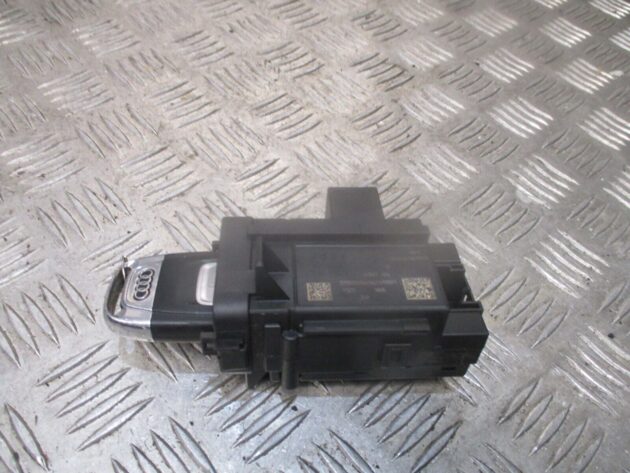2015 GENUINE AUDI A4 IGNITION BARREL & KEY 8K0909131D - Image 3